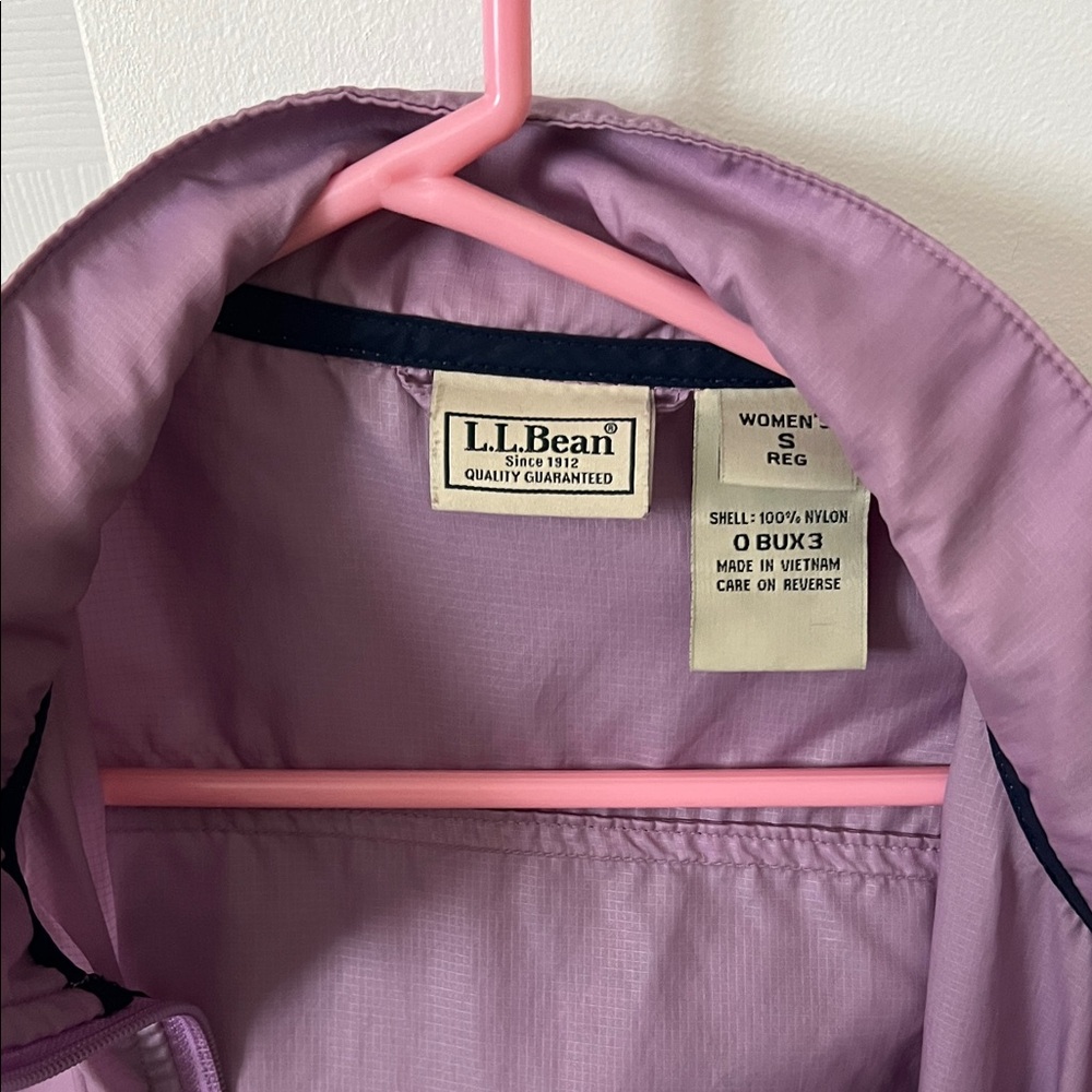 L.L. Bean Lavender Lightweight Jacket - Picture 2 of 3